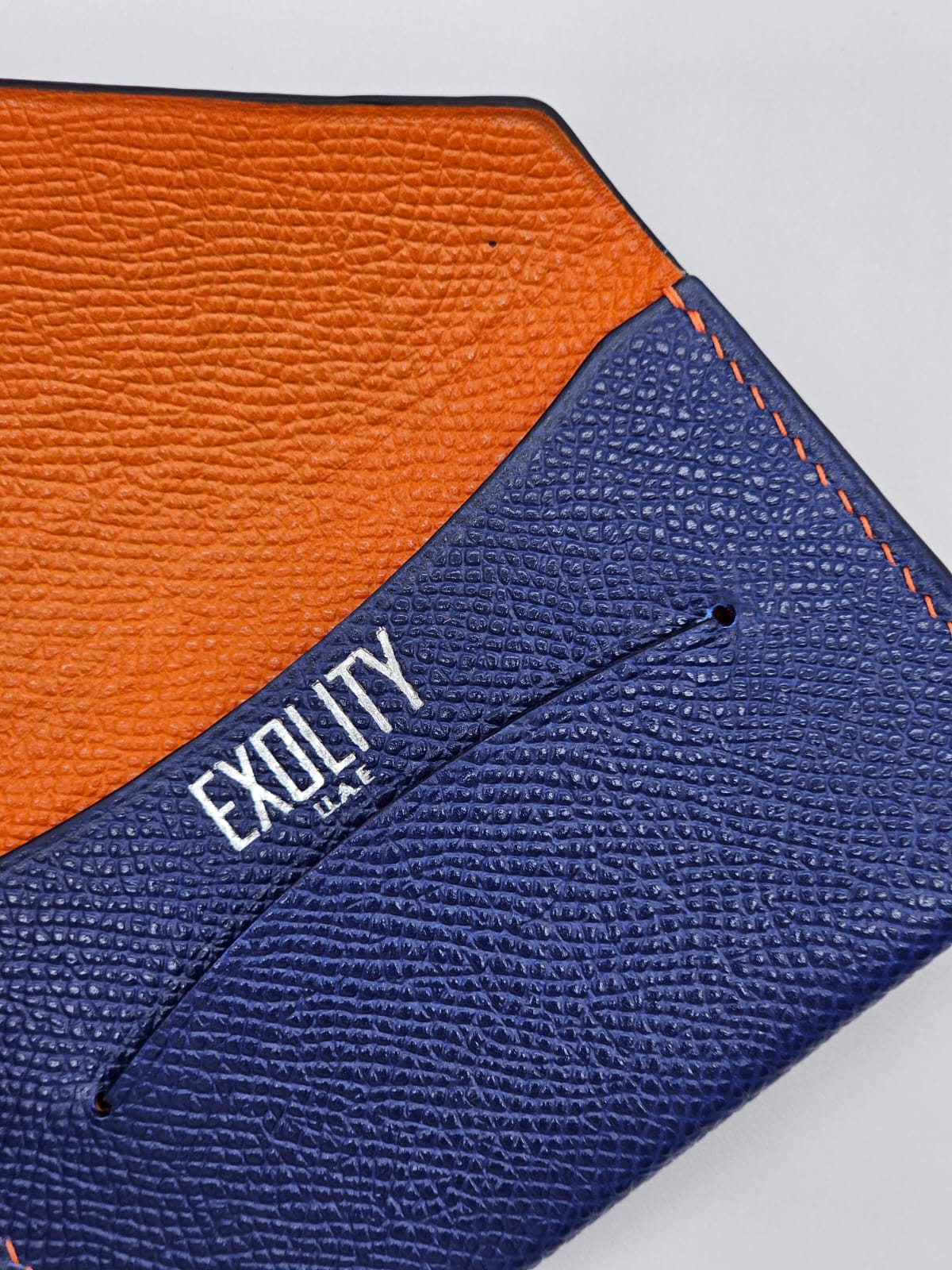 ENVLUTCH CARD HOLDER